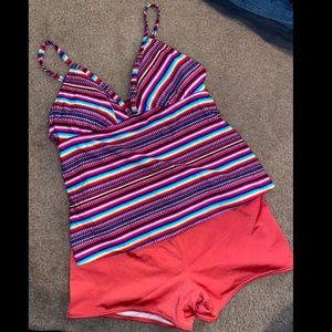 Women’s 2 piece bathing suit